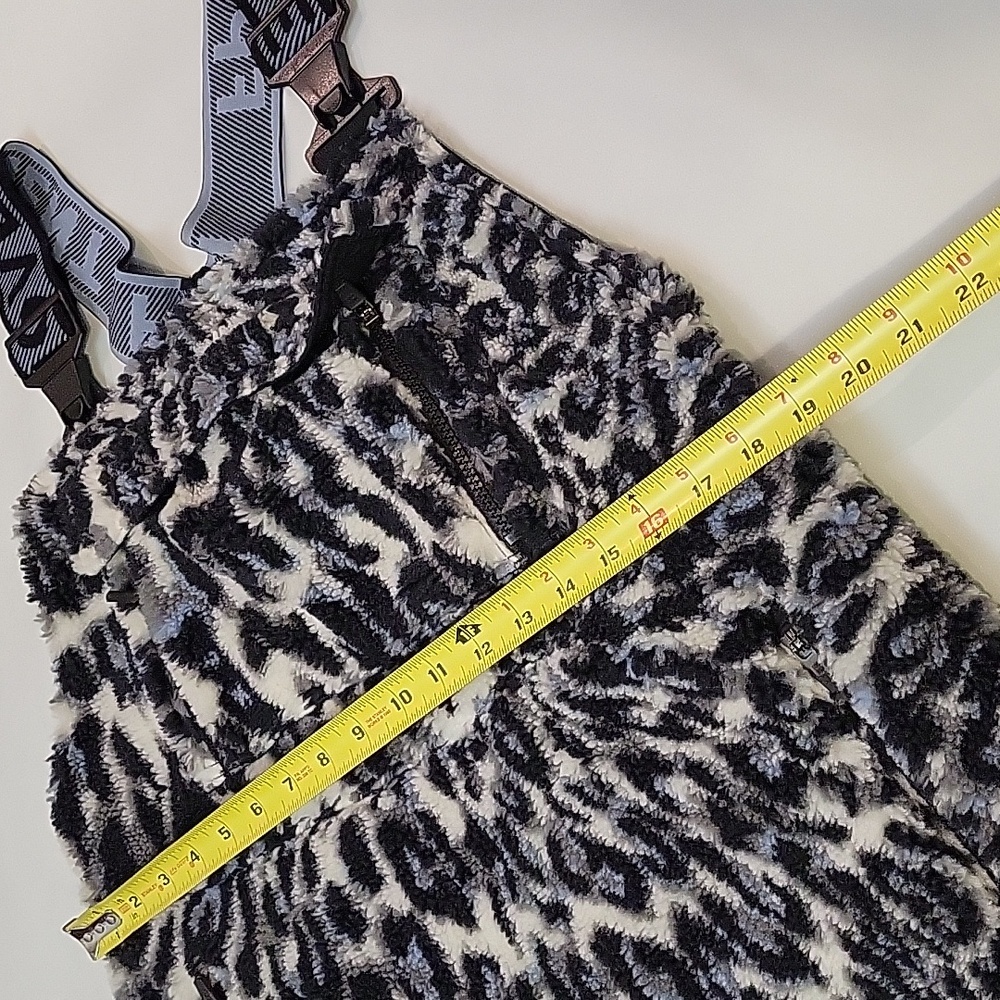 New FP Movement Hit The Slopes Printed Salopette Fleece Overalls One Piece Small - Picture 17 of 17
